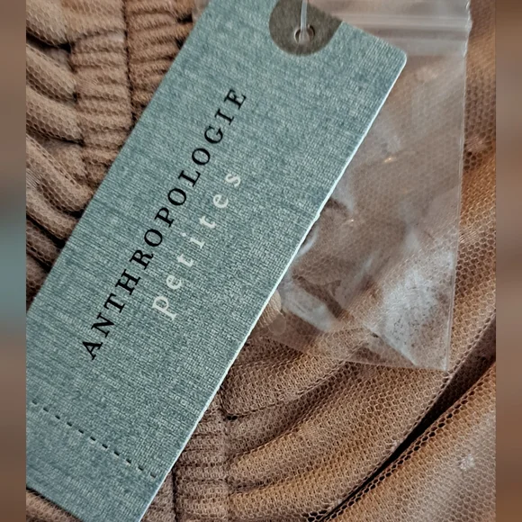 Anthropologie ✨️NWT✨️ 'En Elly' XS Petite Blouse, Light Sand Colour 👚 - Picture 4 of 6